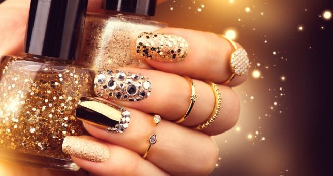 There’s a nail polish that tastes like prosecco (and we’re obvs intrigued)