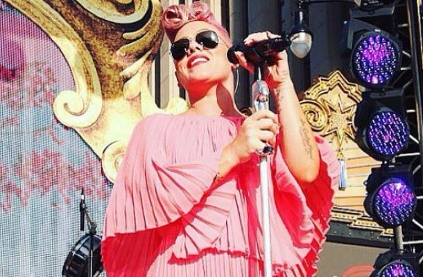 ‘That makes me obese’ Pink hits back at ‘regular beauty standards’
