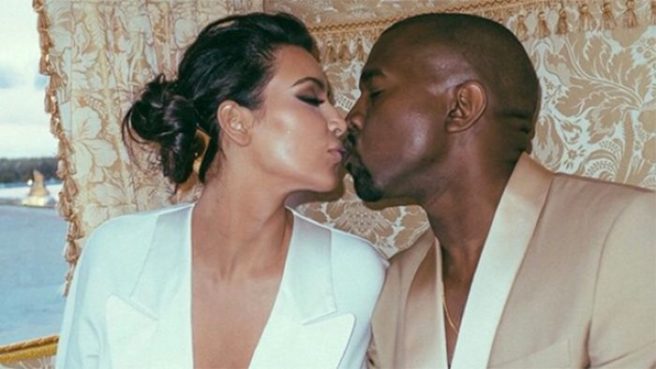 Kanye West Gifts Kim Kardashian With Dozens Of Gorgeous Flowers For Anniversary