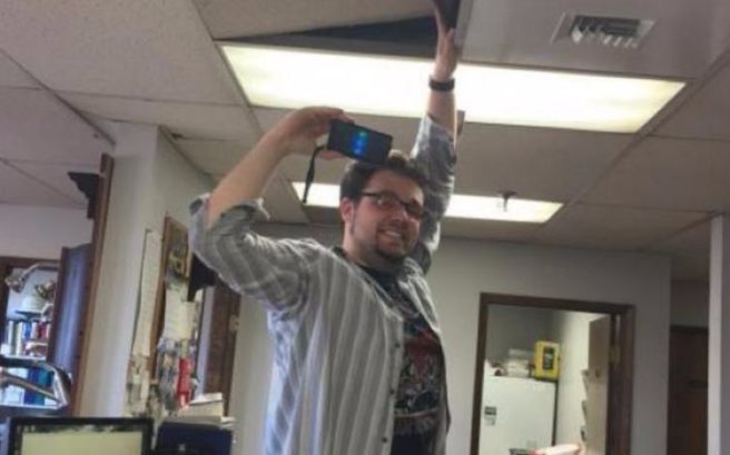 This guy tormented his co-worker and told everyone on Imgur about it