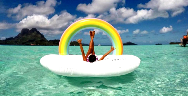 We’re ALL over this inflatable bar float for our next summer holiday