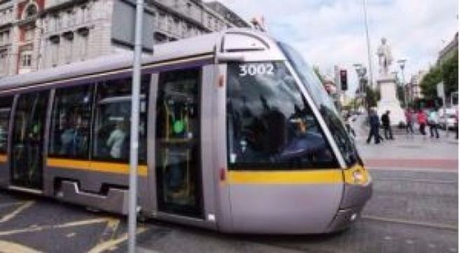Luas campaign over cyclists breaking red lights