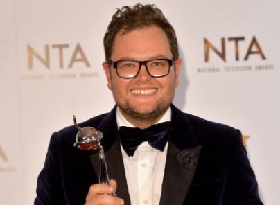 ‘Didn’t recognise you’: So, Alan Carr does not look like this anymore