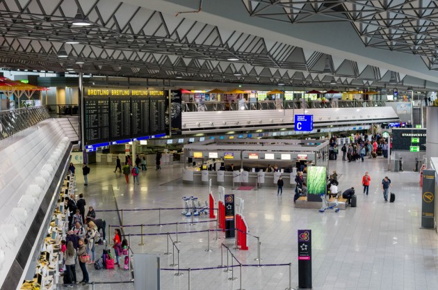 Suspected tear gas attack at Frankfurt Airport today Suspected tear gas attack at Frankfurt Airport today